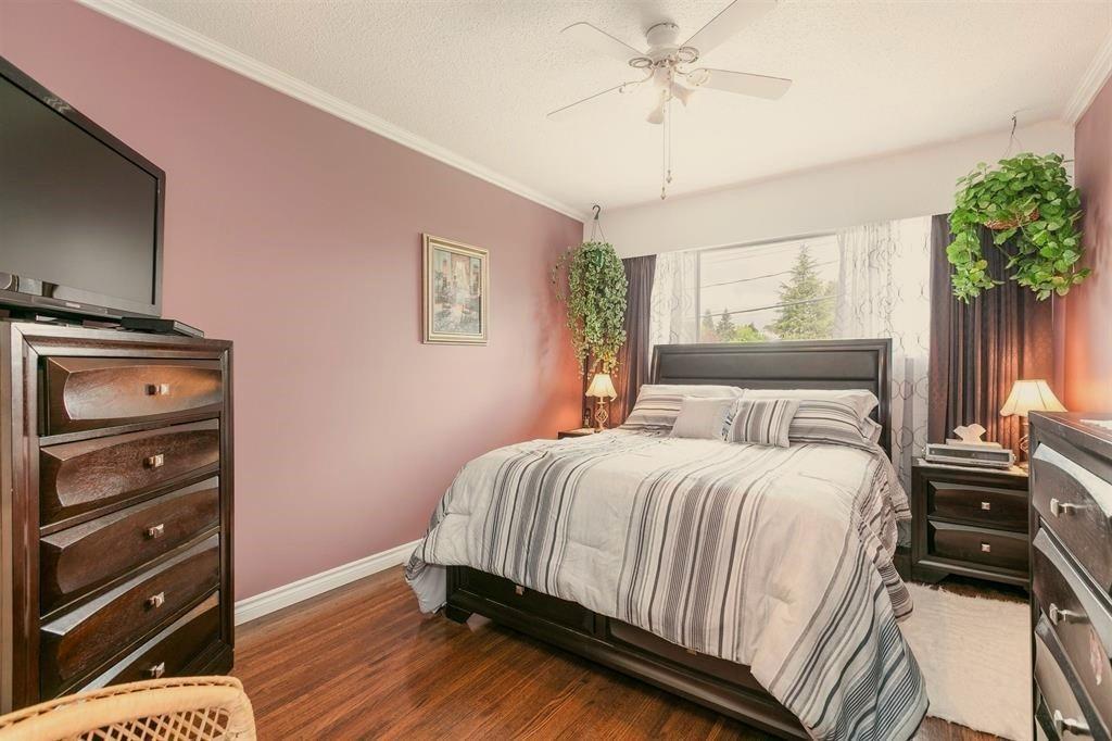 11924-11926 90a Avenue, Delta, British Columbia  V4C 3J3 - Photo 10 - R3134998