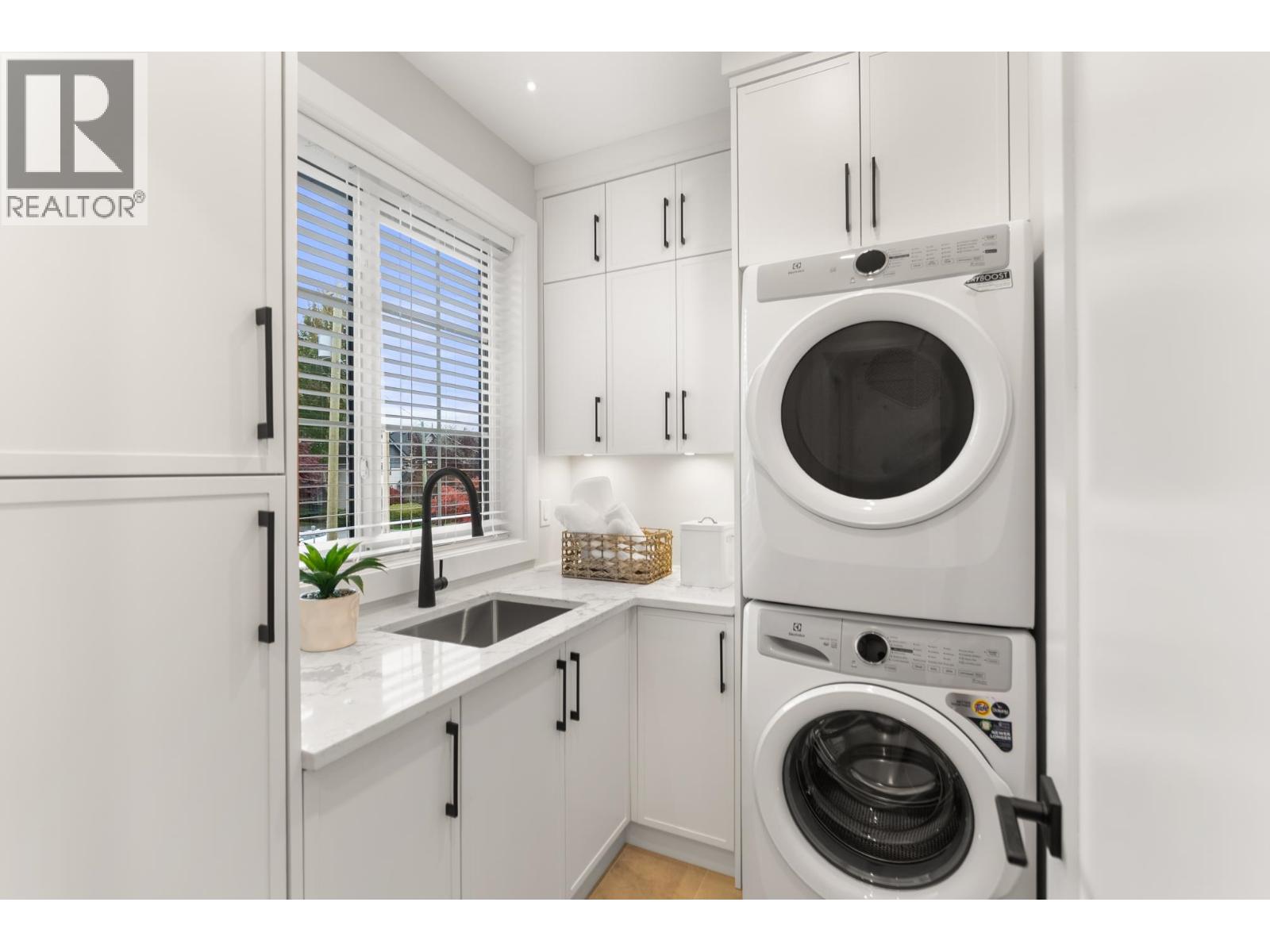 4880 Garry Street, Richmond, British Columbia  V7E 2V3 - Photo 31 - R3135526