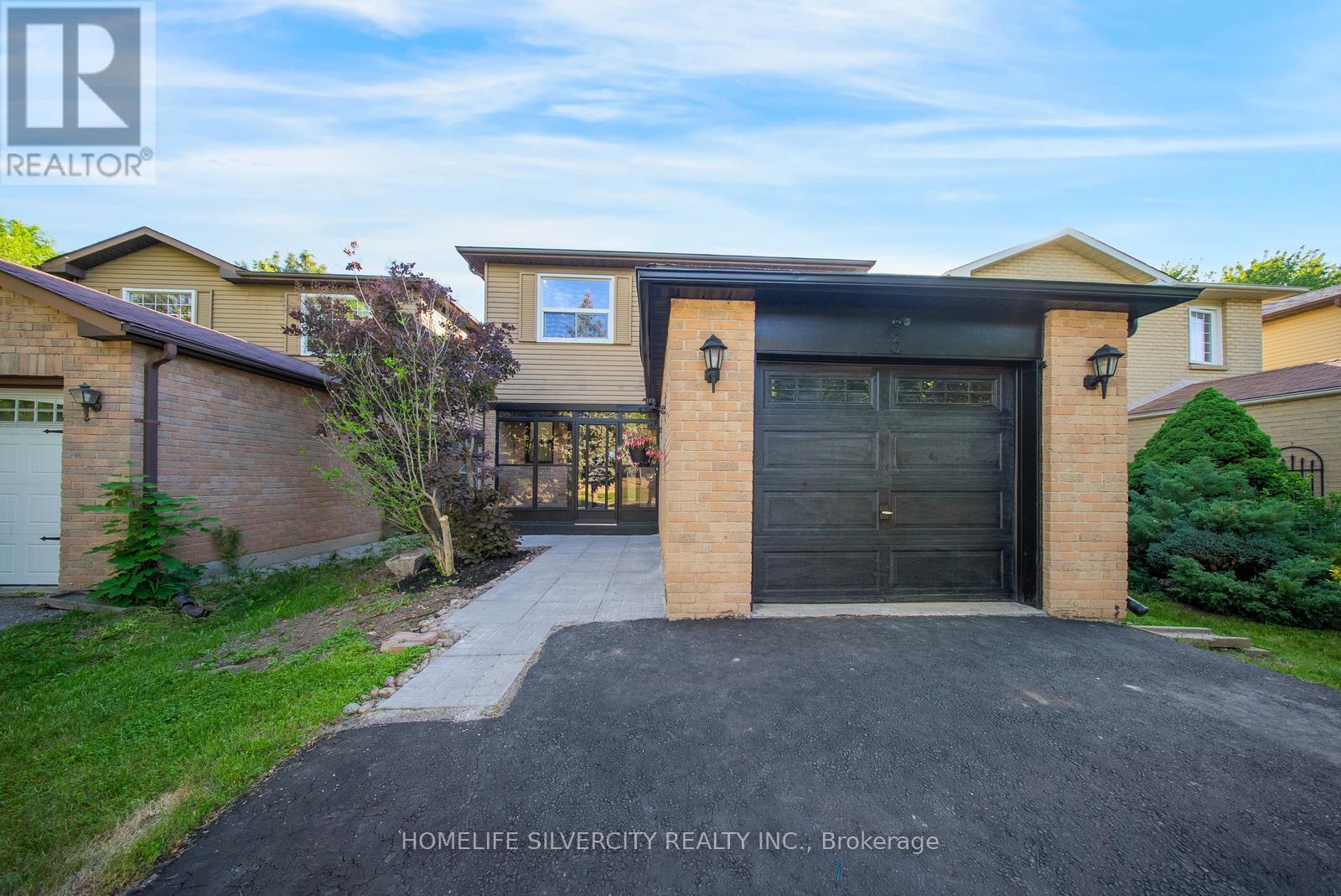 3 FOLKSTONE CRESCENT, Brampton, Ontario
