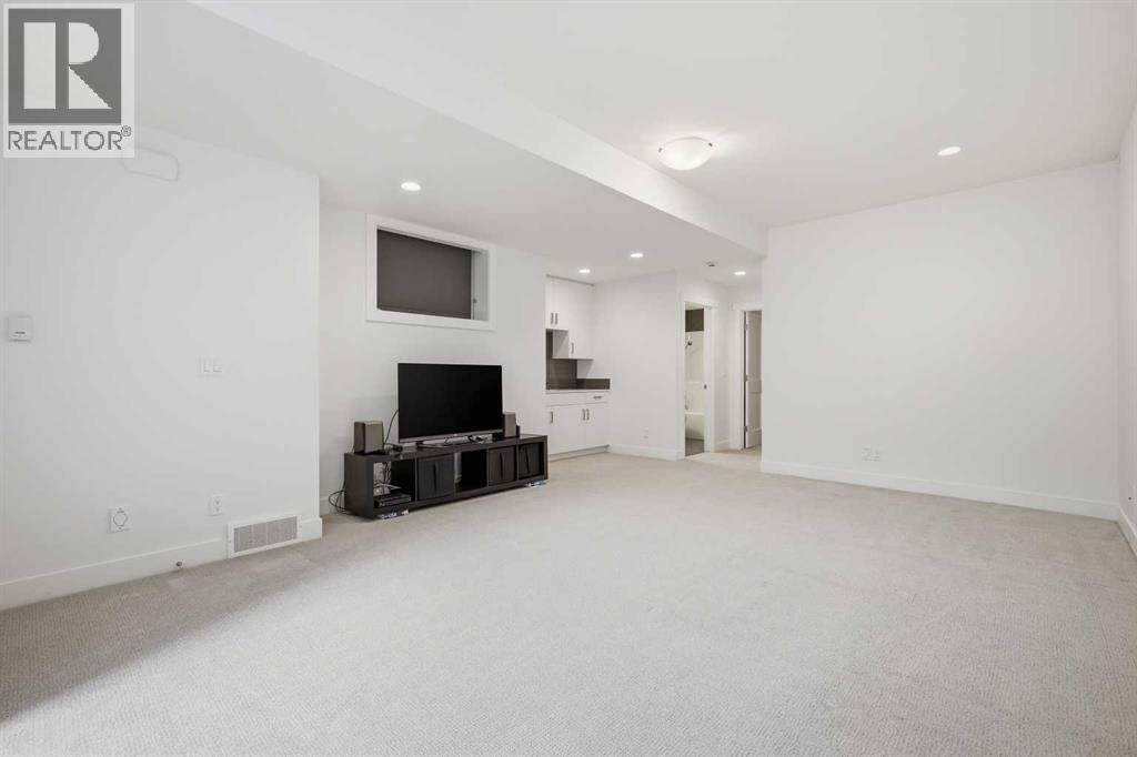 2124 32 Avenue Sw, Calgary, Alberta  T2T 1W8 - Photo 29 - A2314696