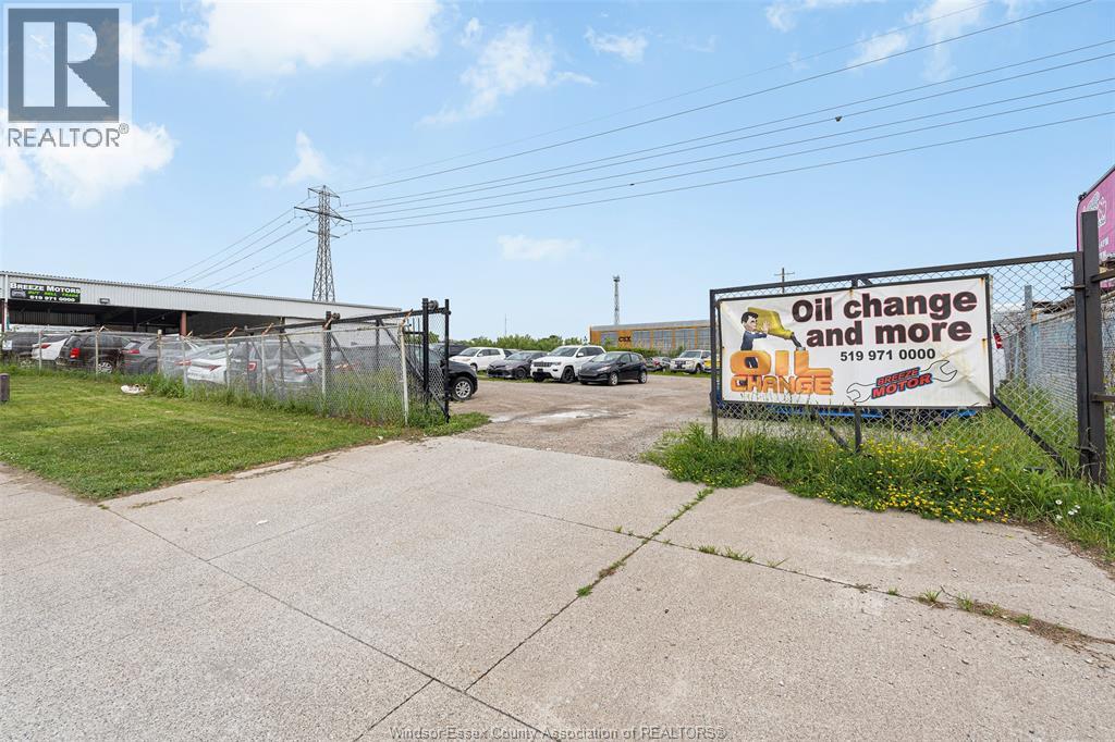 986 Tecumseh Road West, Windsor, Ontario  N8X 2A8 - Photo 9 - 26013981