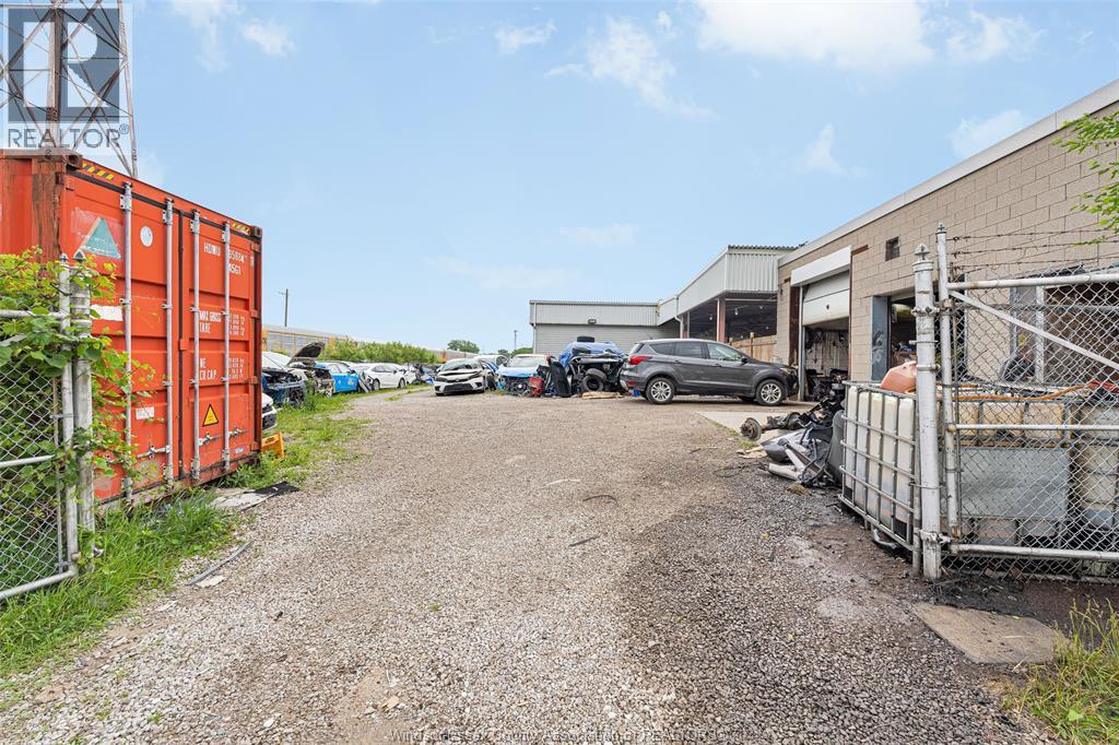 986 Tecumseh Road West, Windsor, Ontario  N8X 2A8 - Photo 17 - 26013981