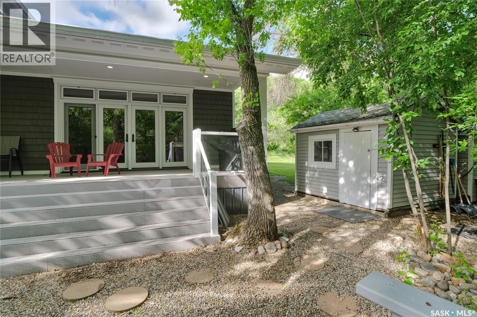 662 Valley Drive, South Lake, Saskatchewan  S0H 4C0 - Photo 43 - SK039295
