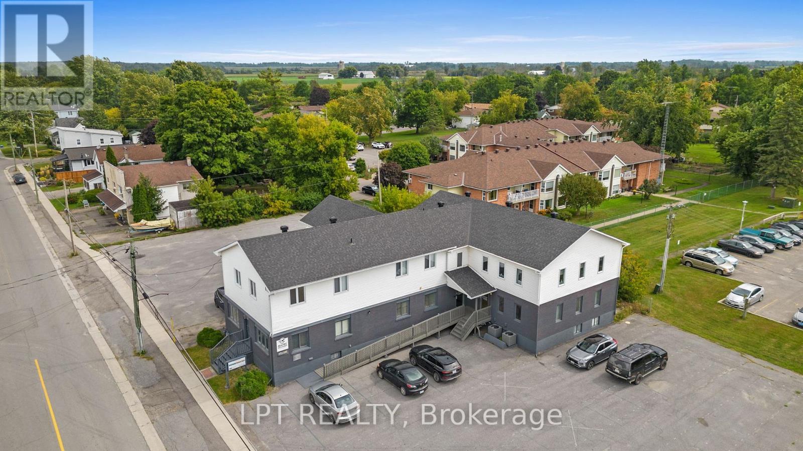 457 MAIN STREET, North Dundas, Ontario