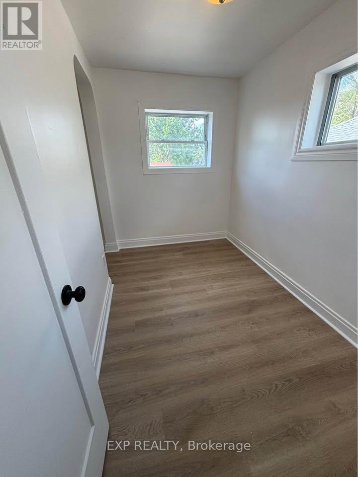 376 - 376 Montfort Street, Ottawa, Ontario K1L 5N1 - Photo 5 - X13440502