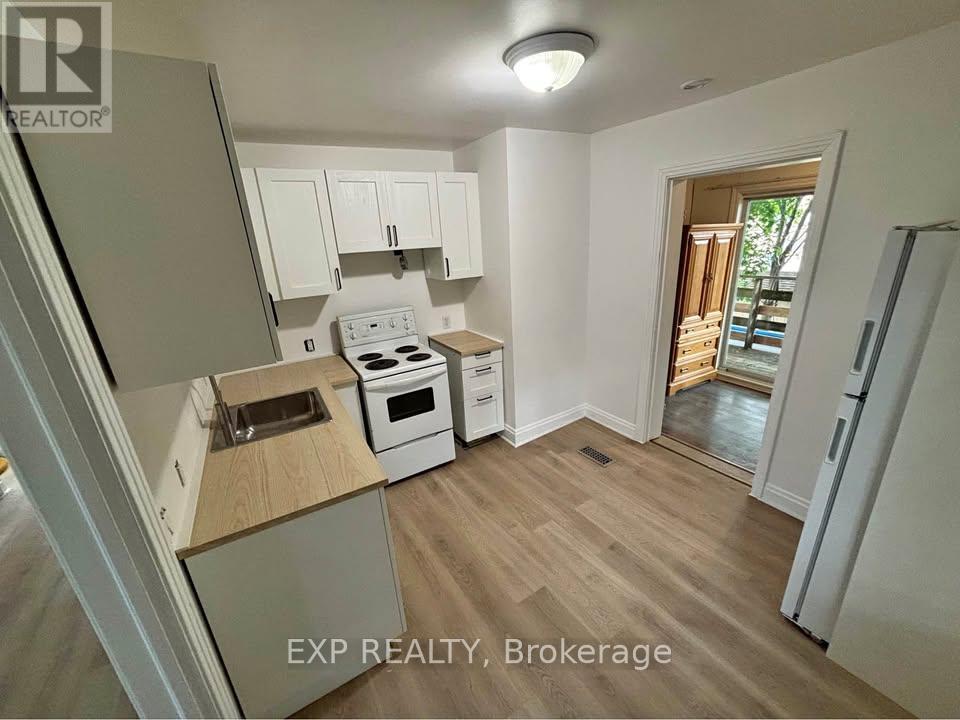 376 - 376 Montfort Street, Ottawa, Ontario K1L 5N1 - Photo 7 - X13440502
