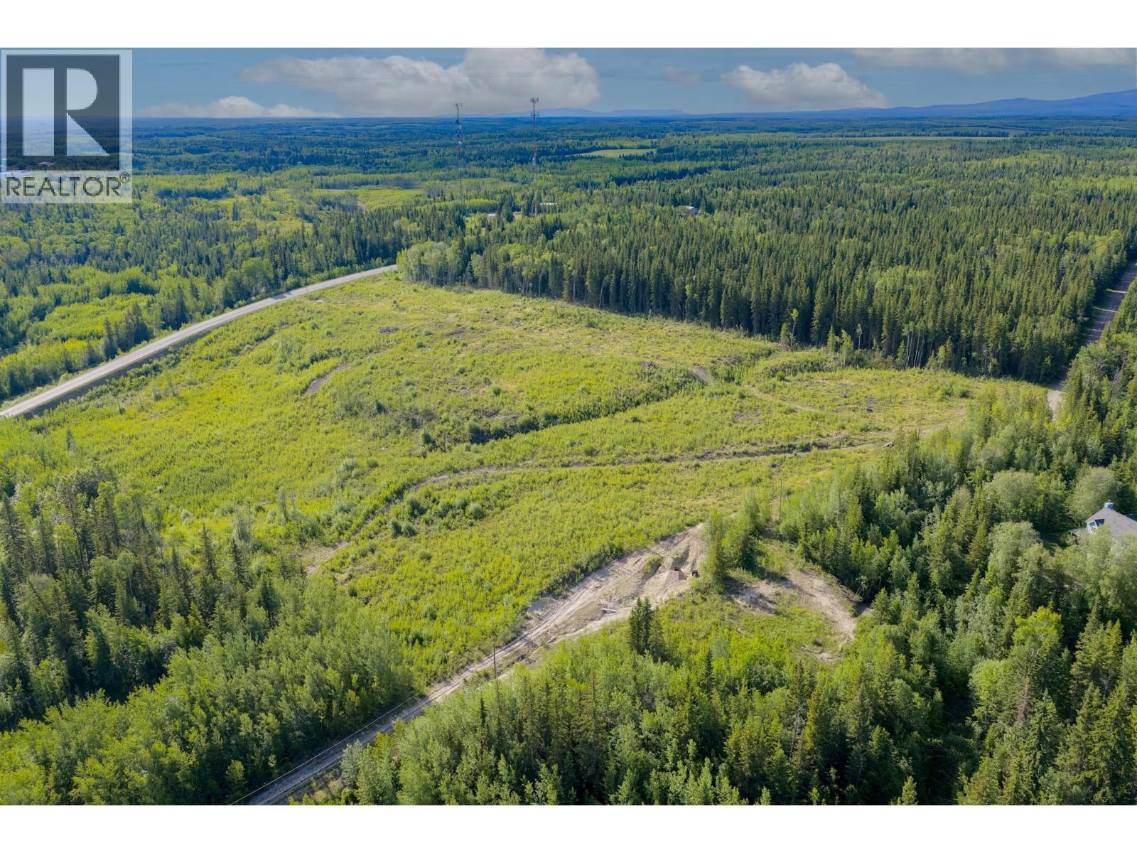 1575 Nechako Avenue, Vanderhoof, British Columbia  V0J 3A0 - Photo 10 - R3135537