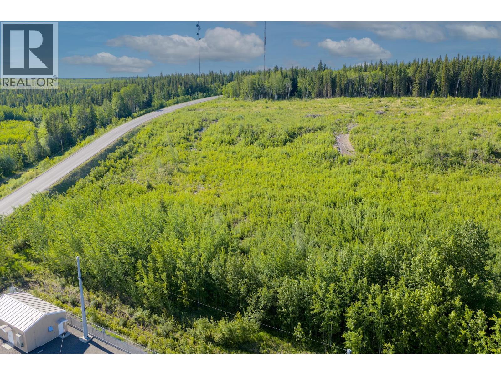 1575 Nechako Avenue, Vanderhoof, British Columbia  V0J 3A0 - Photo 2 - R3135537