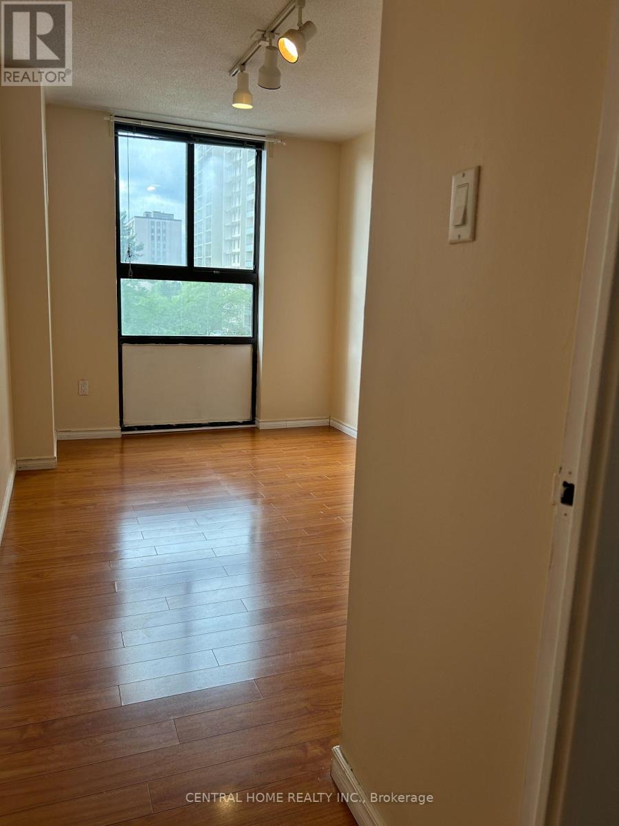 614 - 260 Seneca Hill Drive, Toronto, Ontario  M2J 4S6 - Photo 18 - C13108432