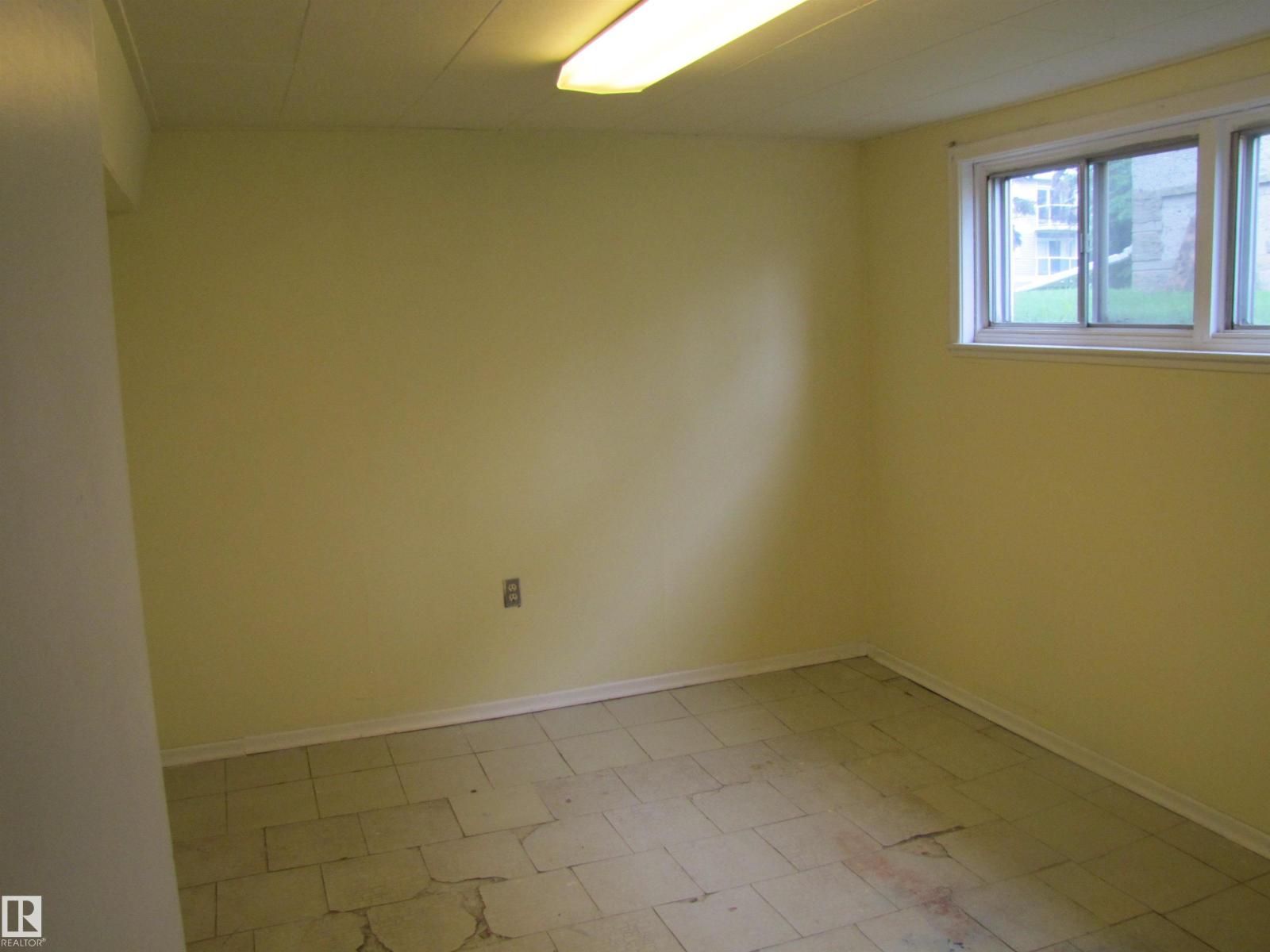 8122 83 Av Nw, Edmonton, Alberta  T6C 1A8 - Photo 17 - E4492913