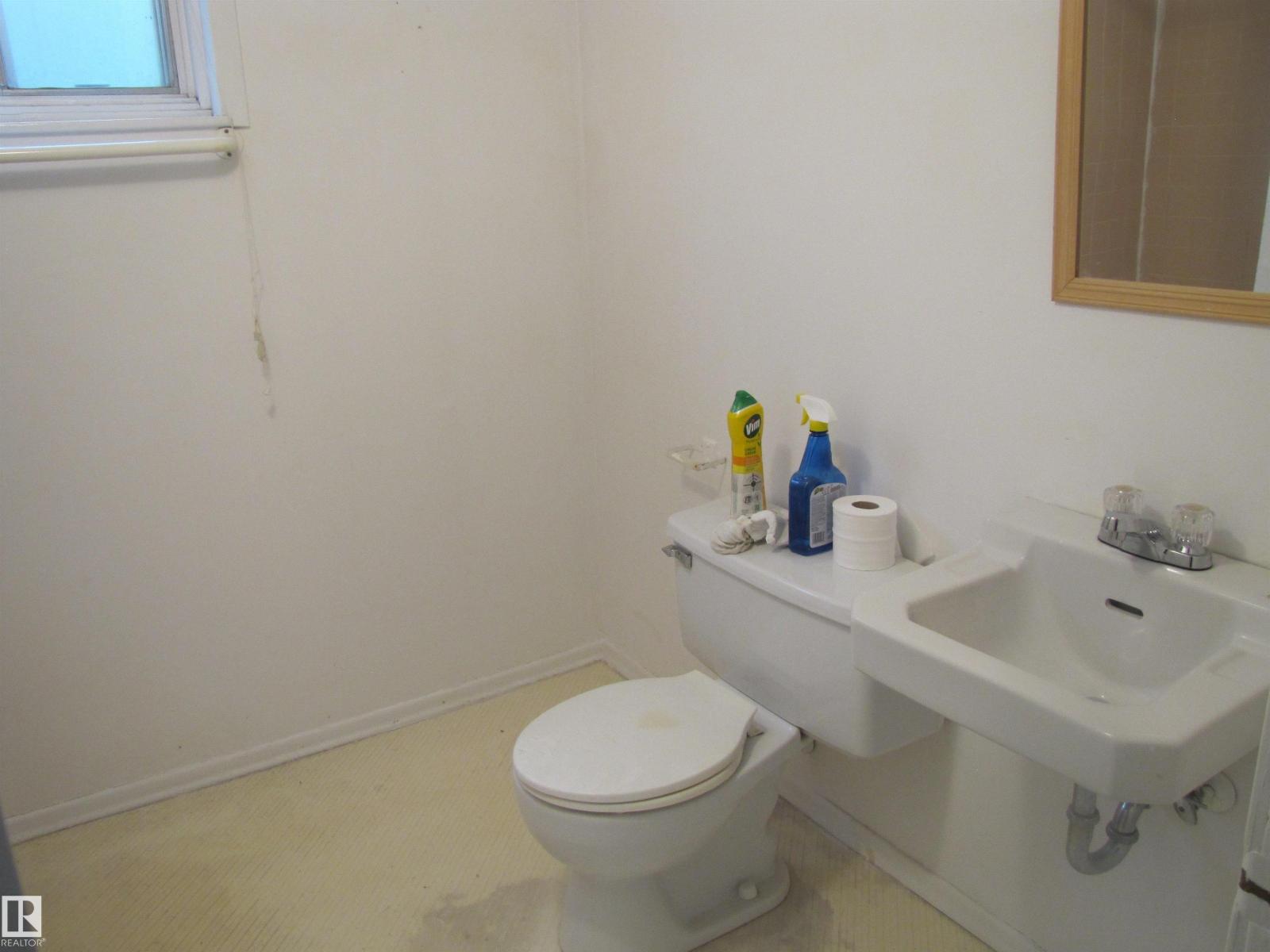8122 83 Av Nw, Edmonton, Alberta  T6C 1A8 - Photo 19 - E4492913