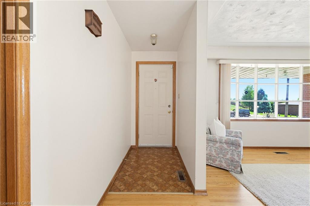 34 Volta Avenue, Kitchener, Ontario  N2A 2P8 - Photo 4 - 40834025
