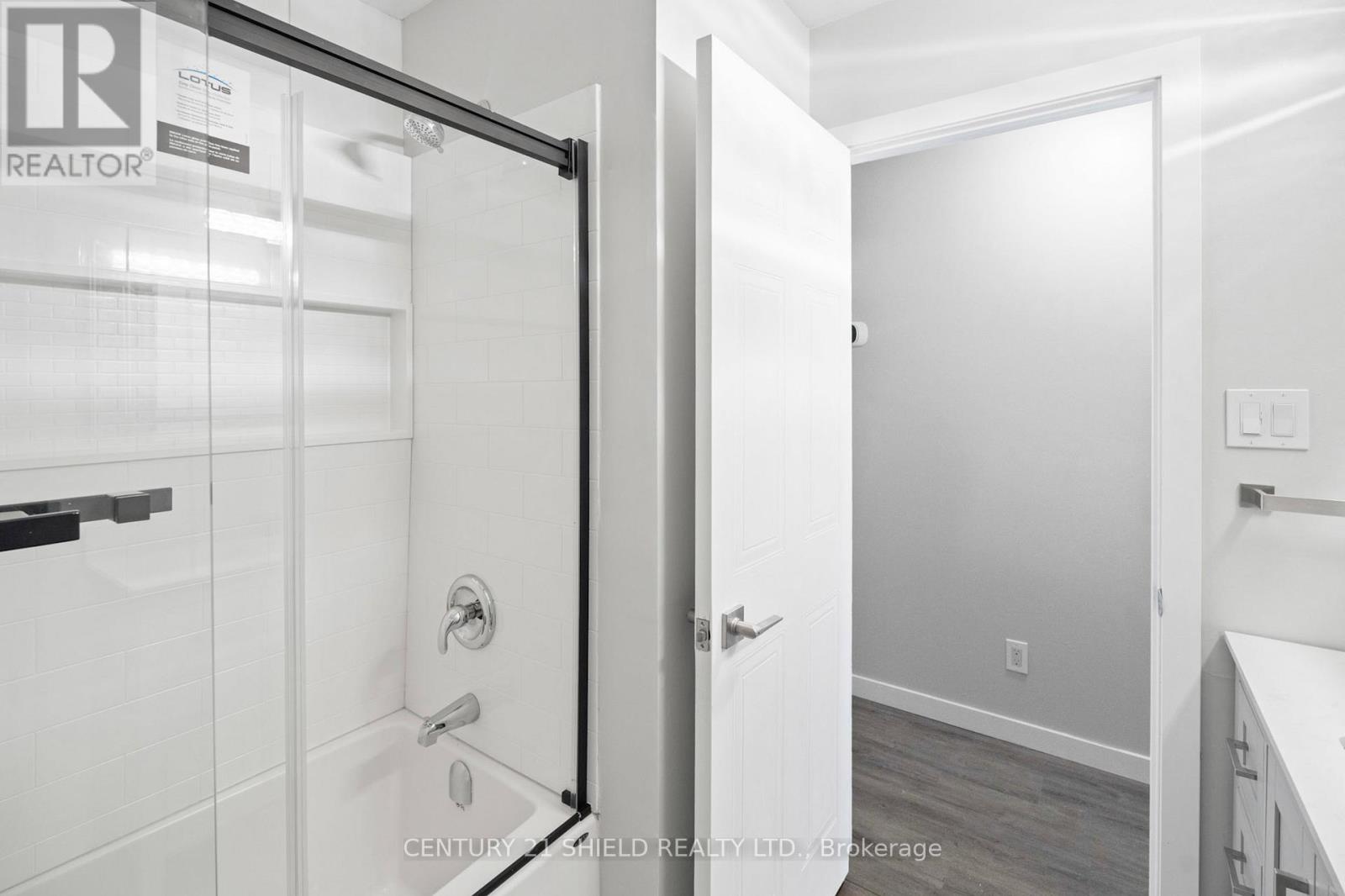736 Champlain Drive, Cornwall, Ontario  K6H 6S8 - Photo 32 - X13440488