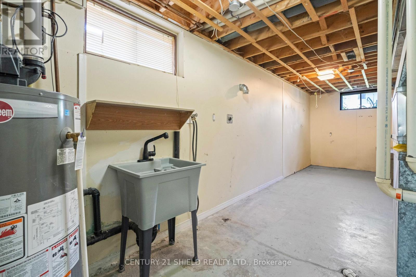 736 Champlain Drive, Cornwall, Ontario  K6H 6S8 - Photo 41 - X13440488
