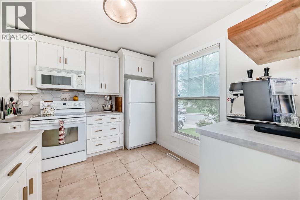 11169 Sacramento Drive SW, Calgary, Alberta  T2W 0J6 - Photo 16 - A2318543