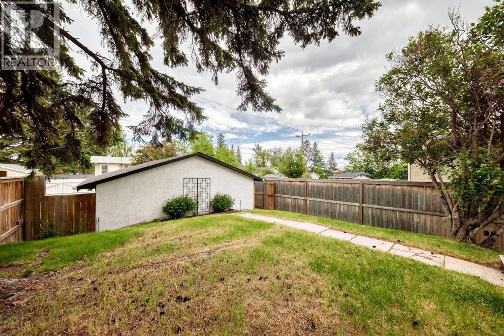 11169 Sacramento Drive SW, Calgary, Alberta  T2W 0J6 - Photo 38 - A2318543