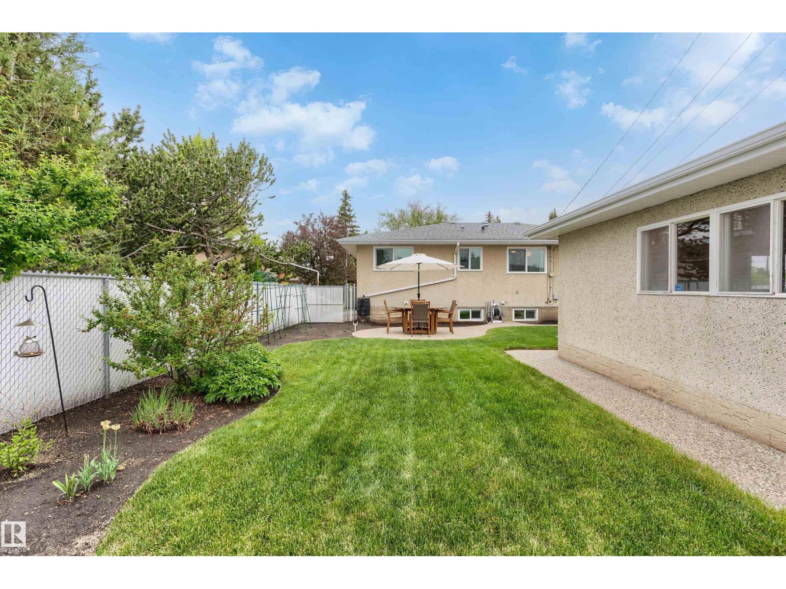 6203 87 Av NW, Edmonton, Alberta  T6B 0L1 - Photo 9 - E4493524