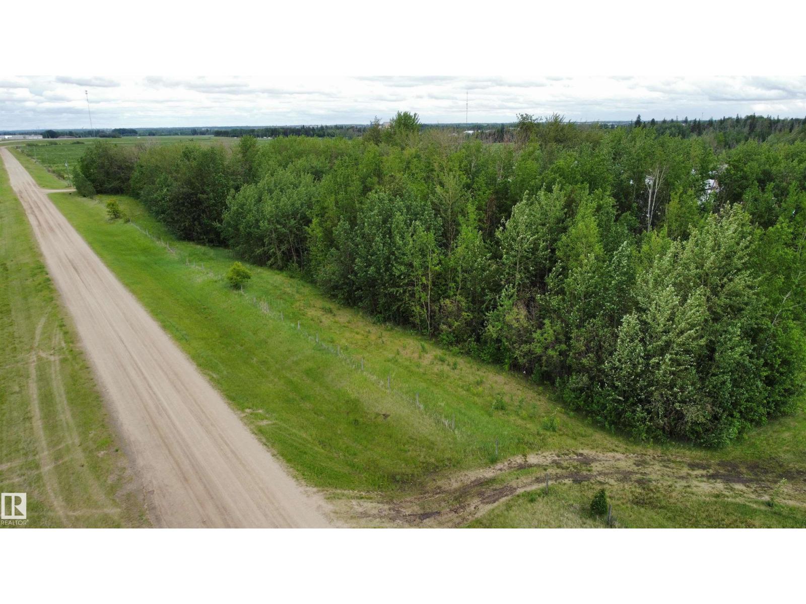 1021 Township Rd 532, Rural Parkland County, Alberta  T7Z 1R1 - Photo 9 - E4493529