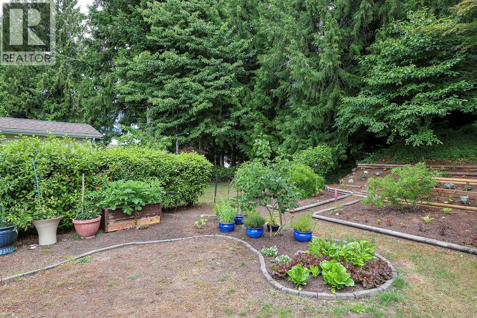 77 4714 Muir Rd, Courtenay, British Columbia  V9N 8Z6 - Photo 27 - 1040258
