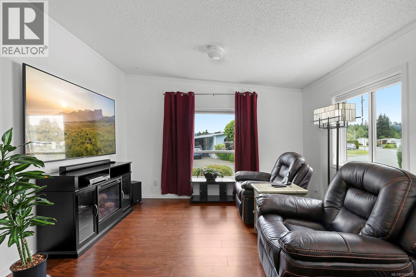 77 4714 Muir Rd, Courtenay, British Columbia  V9N 8Z6 - Photo 6 - 1040258