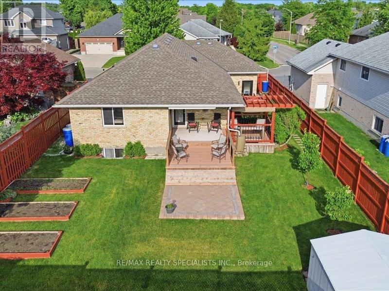 53 Edgewell Crescent, Central Elgin, Ontario  N5P 4K9 - Photo 4 - X13440464