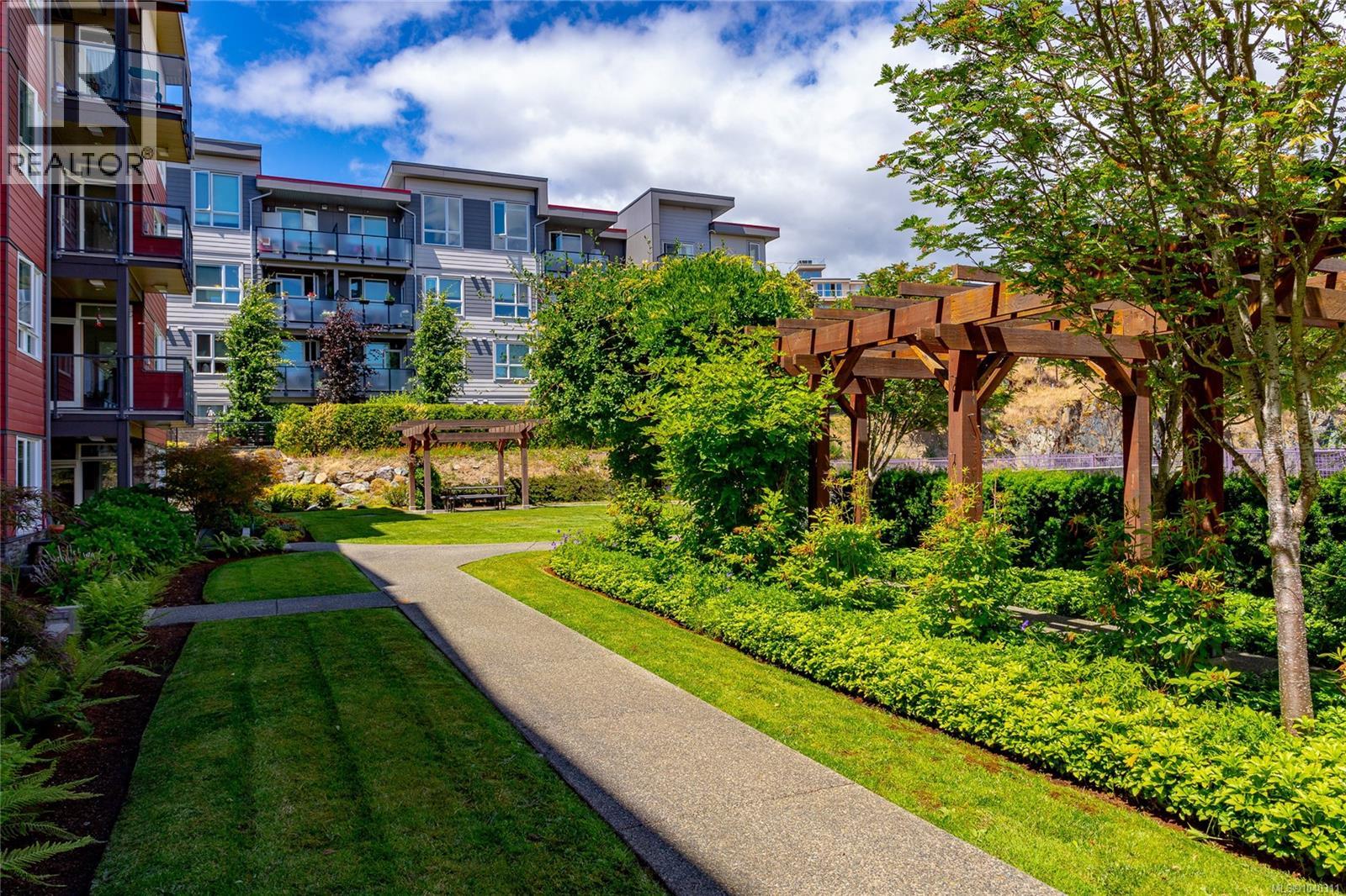 304 300 Belmont Rd, Colwood, British Columbia  V9C 1B1 - Photo 32 - 1040311