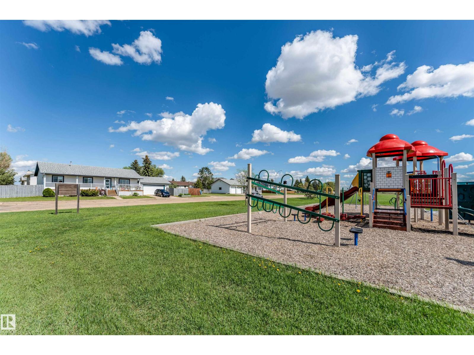 5309 46 St, Tofield, Alberta  T0B 4J0 - Photo 61 - E4493432
