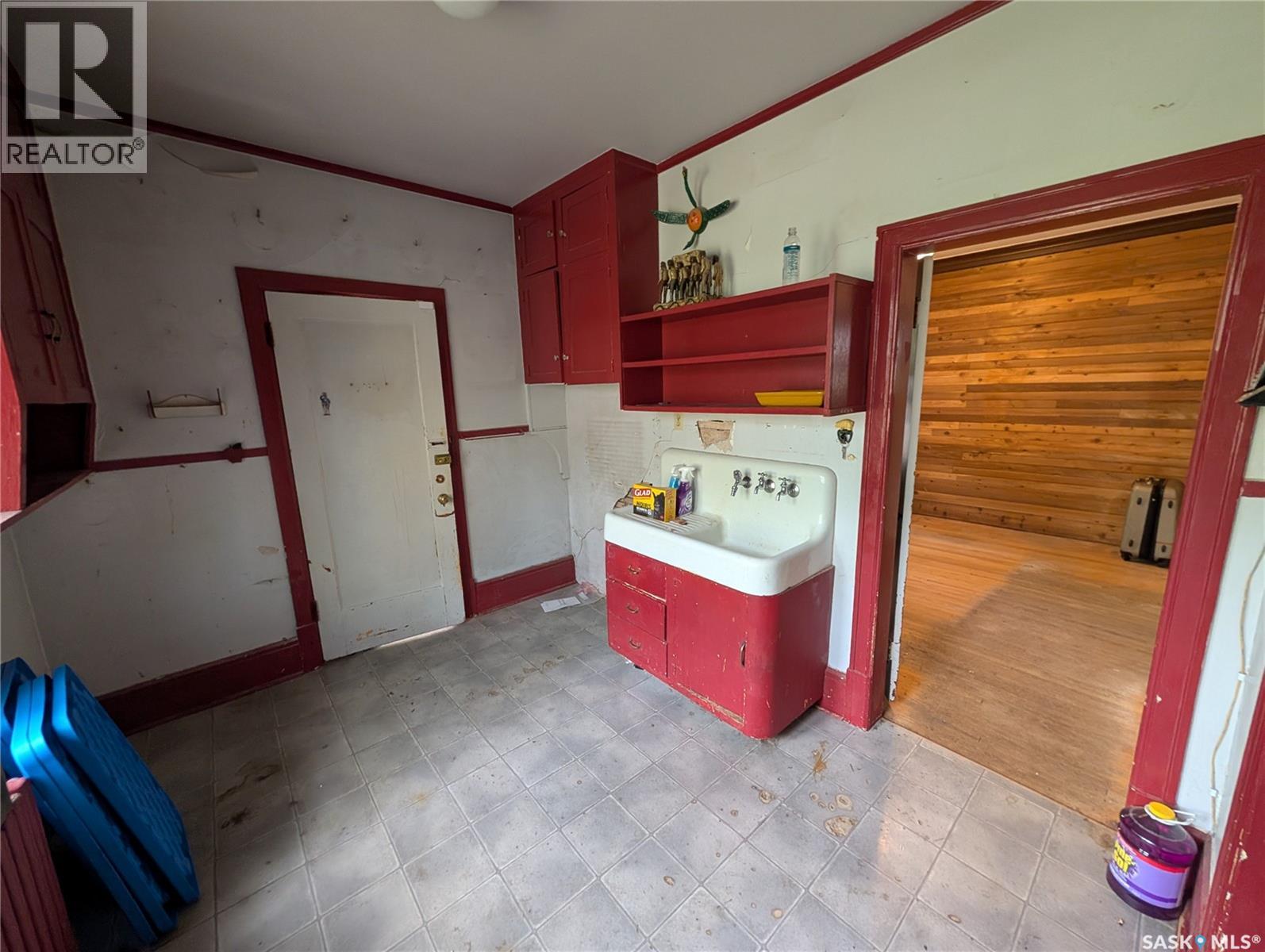2029 Elphinstone Street, Regina, Saskatchewan  S4T 3N5 - Photo 6 - SK039314