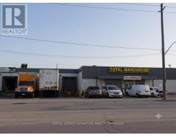 2 - 59 COMSTOCK ROAD, Toronto, Ontario