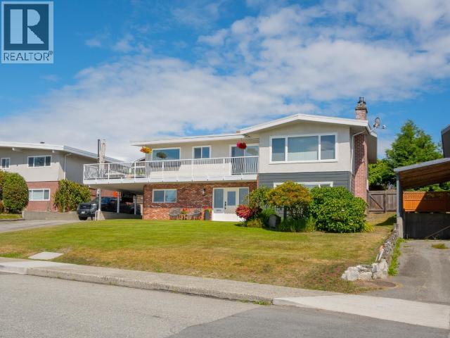 3776 Gordon Ave, Powell River, British Columbia  V8A 2T4 - Photo 2 - 19946
