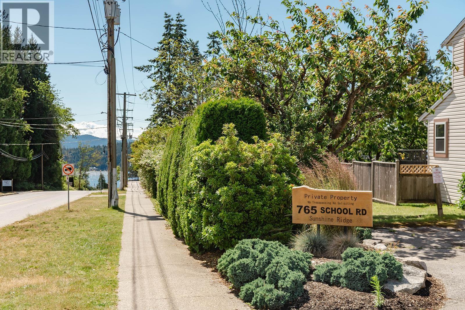 4 765 School Road, Gibsons, British Columbia  V0N 1V9 - Photo 2 - R3135588