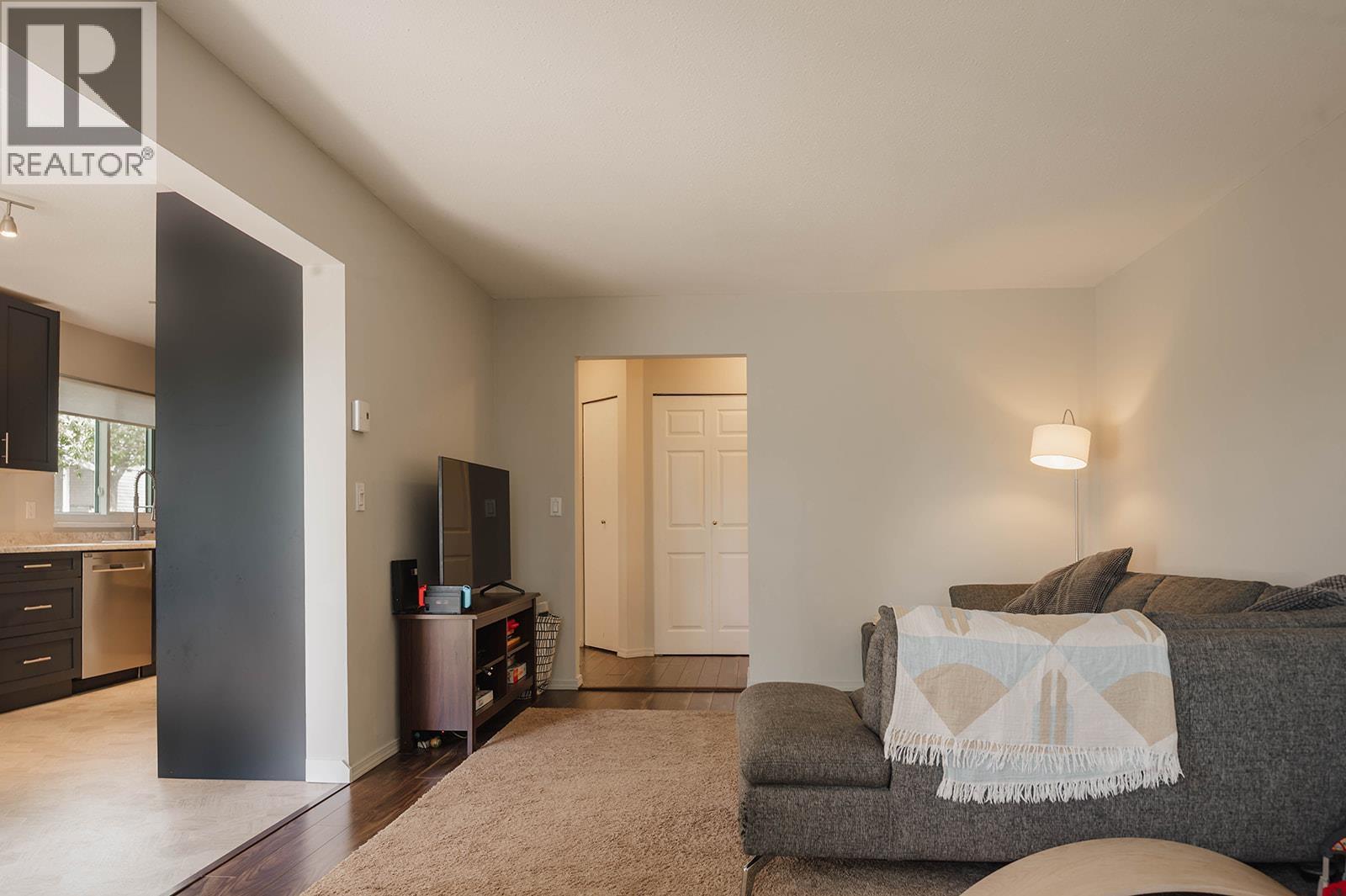 4 765 School Road, Gibsons, British Columbia  V0N 1V9 - Photo 6 - R3135588