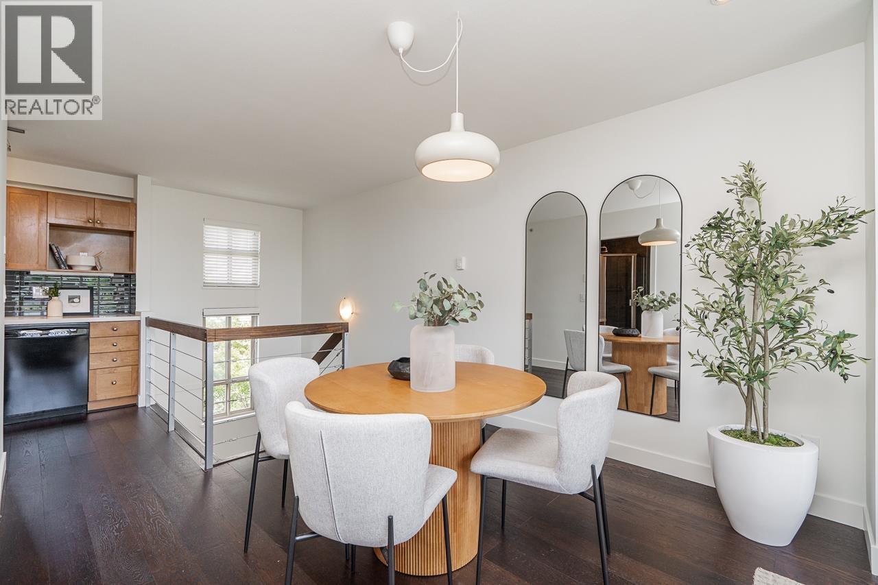 26 2375 W Broadway, Vancouver, British Columbia  V6K 2E6 - Photo 3 - R3135596