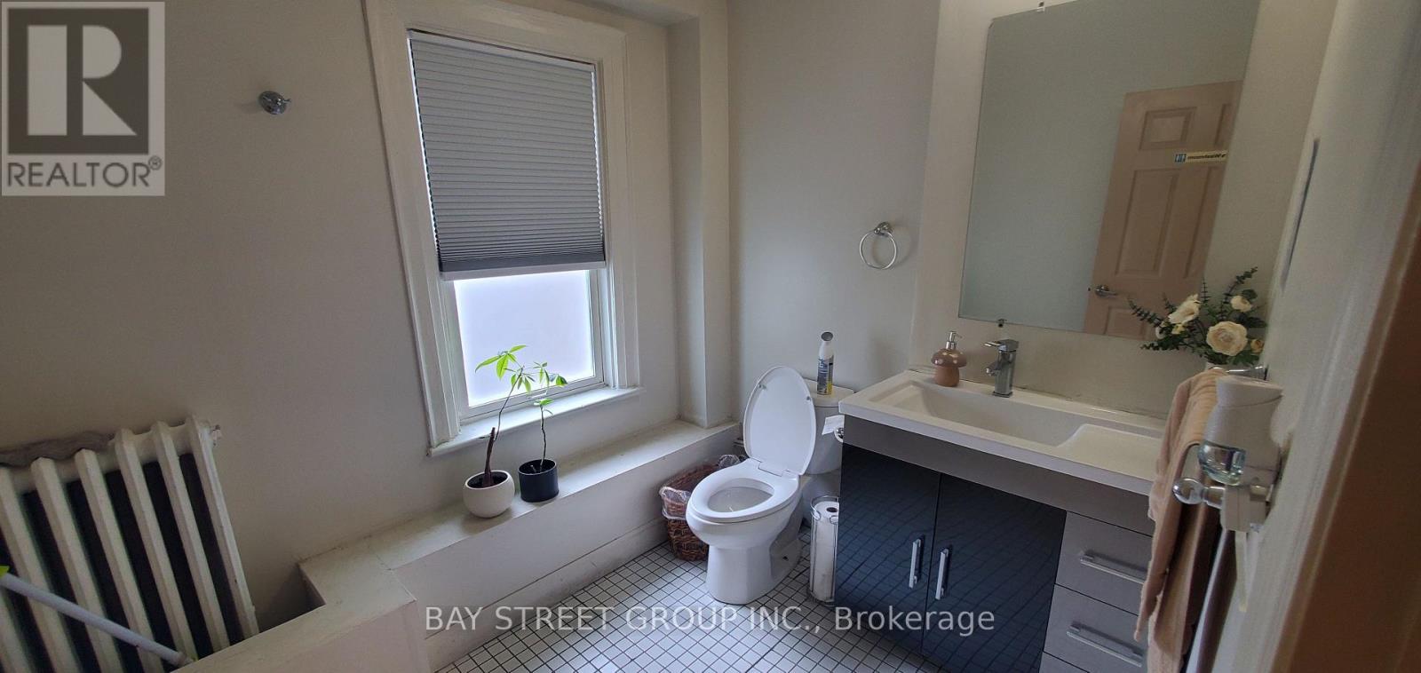 Second Floor - 4893 Yonge Street, Toronto, Ontario  M2N 5N4 - Photo 13 - C13440524