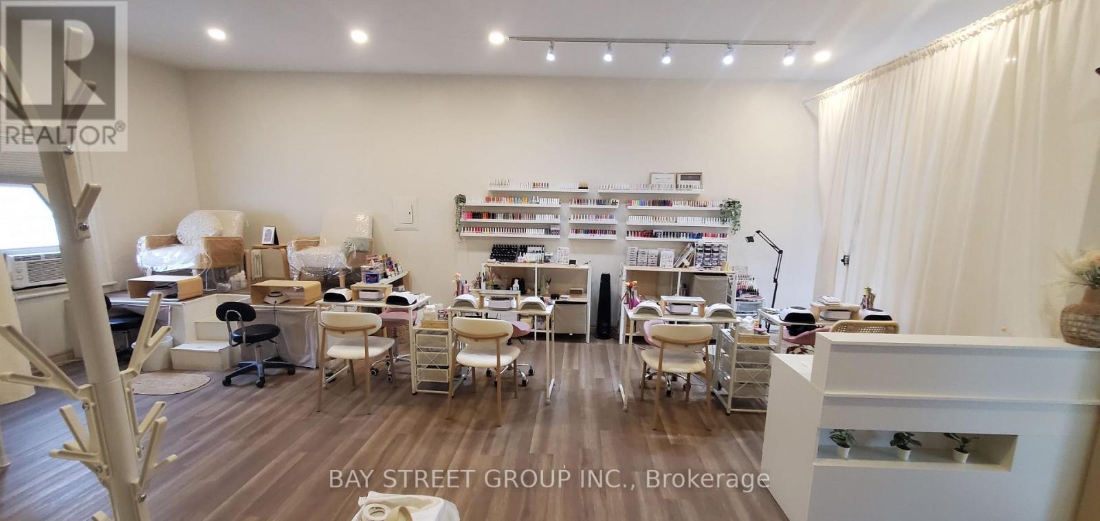 Second Floor - 4893 Yonge Street, Toronto, Ontario  M2N 5N4 - Photo 3 - C13440524