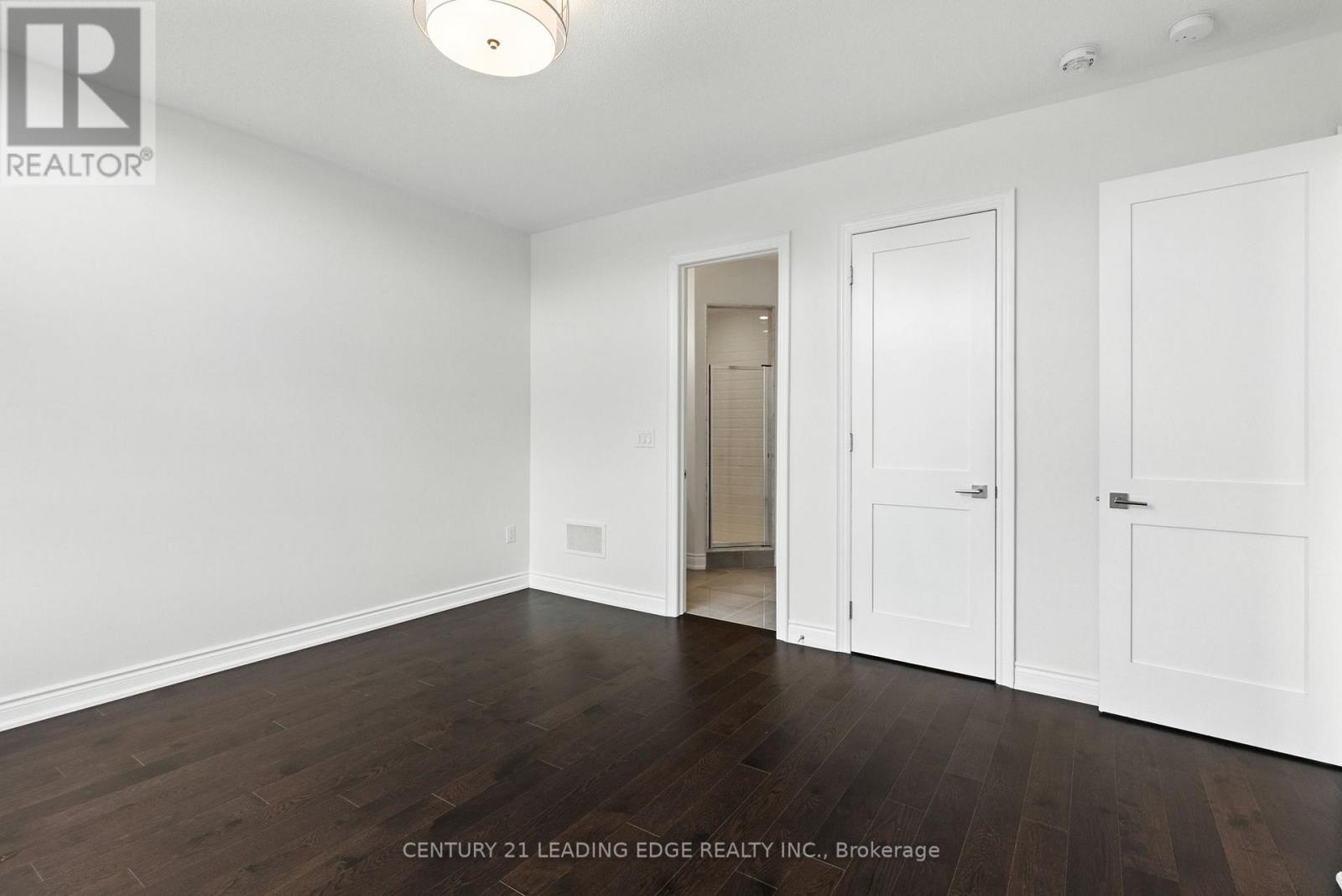 3239 Millicent Avenue, Oakville, Ontario  L6H 0V8 - Photo 22 - W12934324