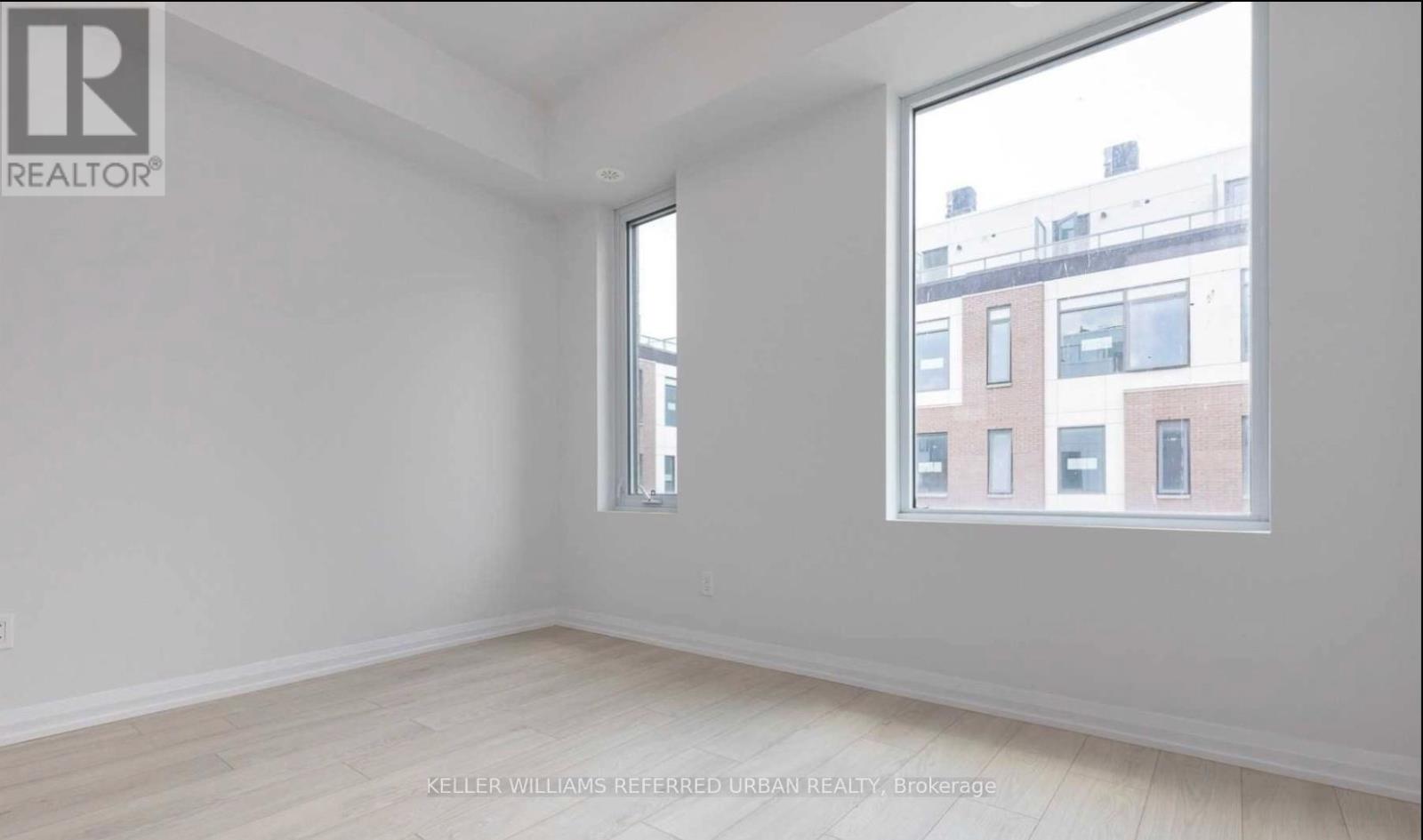 Th23 - 1030 Portage Parkway, Vaughan, Ontario  L4K 0K3 - Photo 3 - N13440514