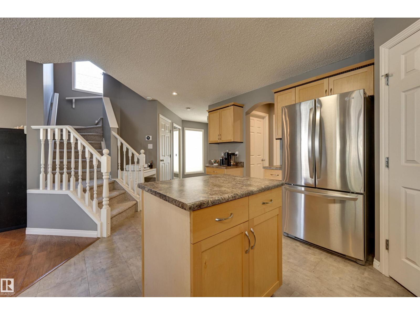 2208 Baker Cl Sw, Edmonton, Alberta  T6W 1G9 - Photo 9 - E4493488
