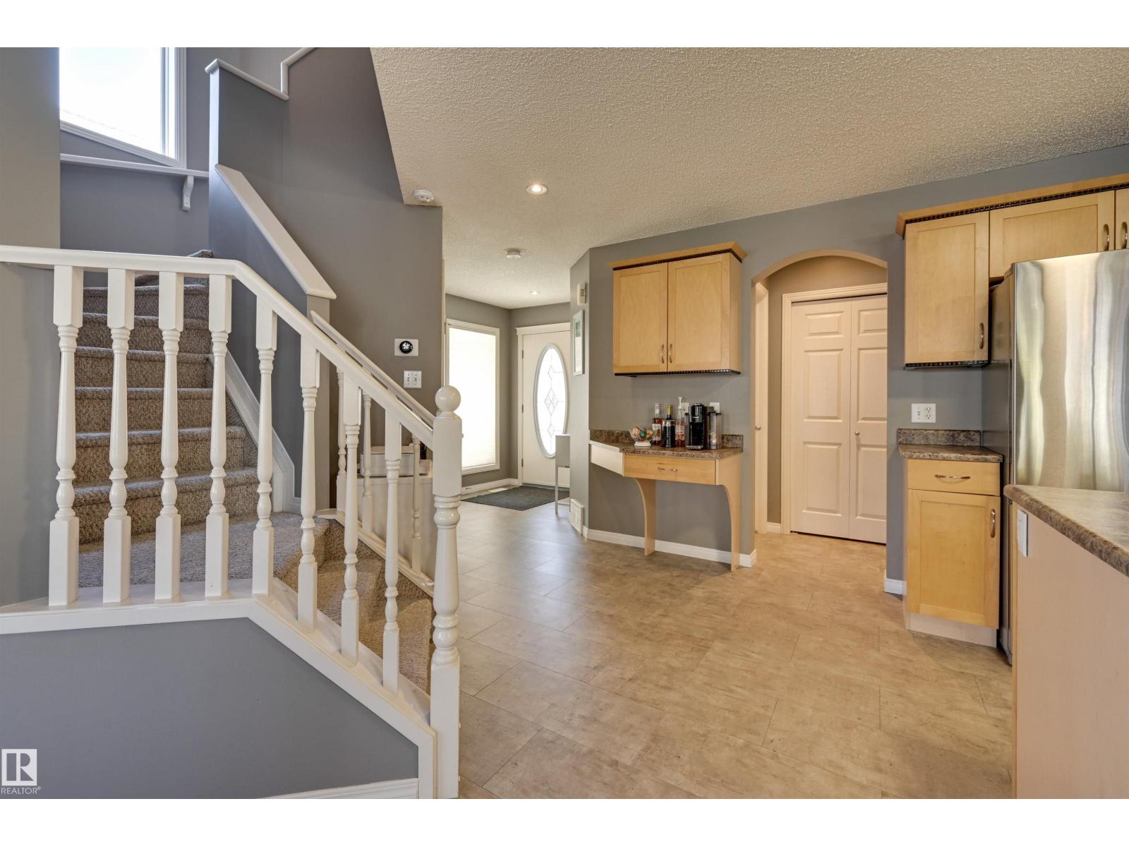 2208 Baker Cl Sw, Edmonton, Alberta  T6W 1G9 - Photo 10 - E4493488