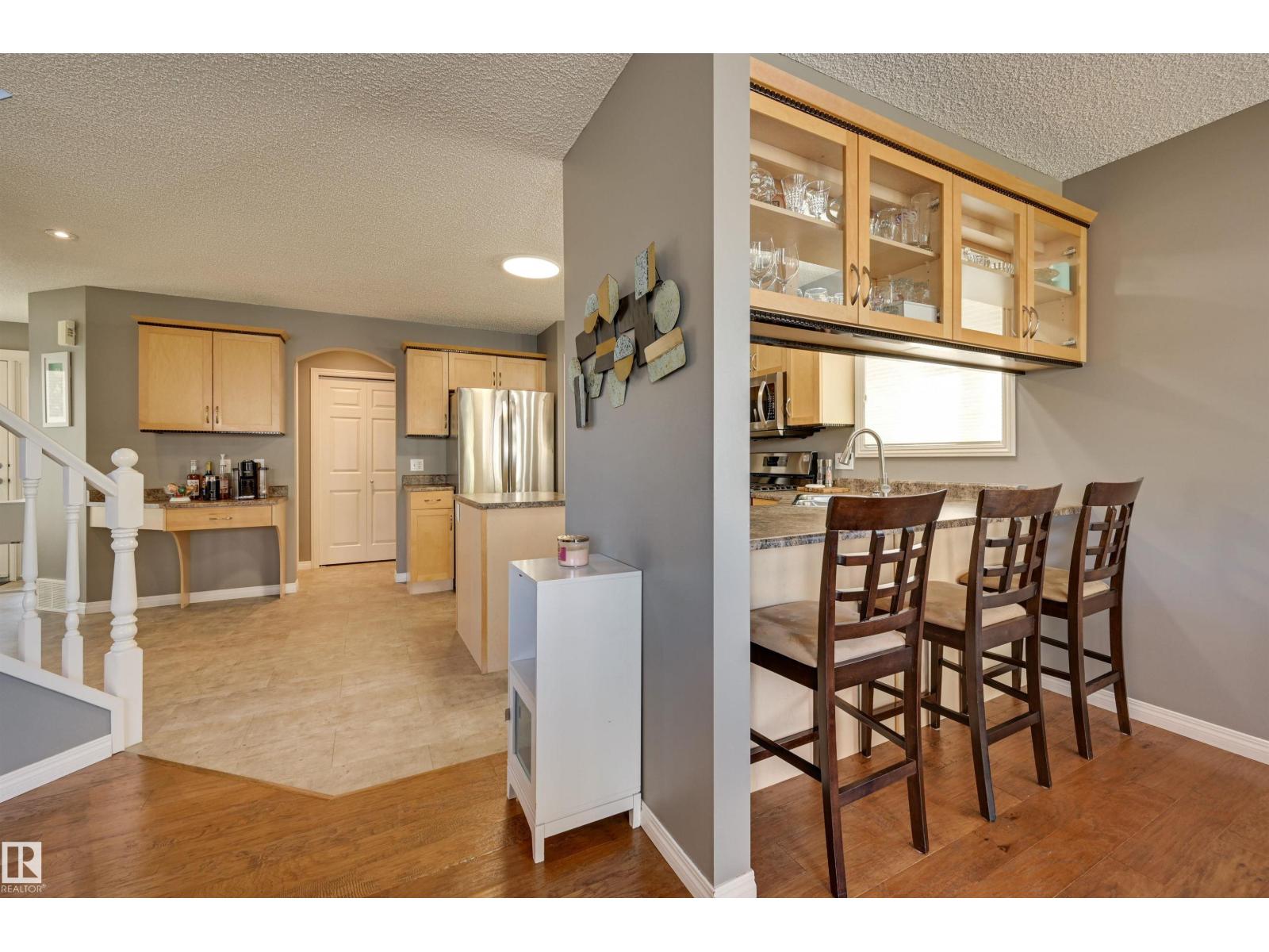 2208 Baker Cl Sw, Edmonton, Alberta  T6W 1G9 - Photo 24 - E4493488