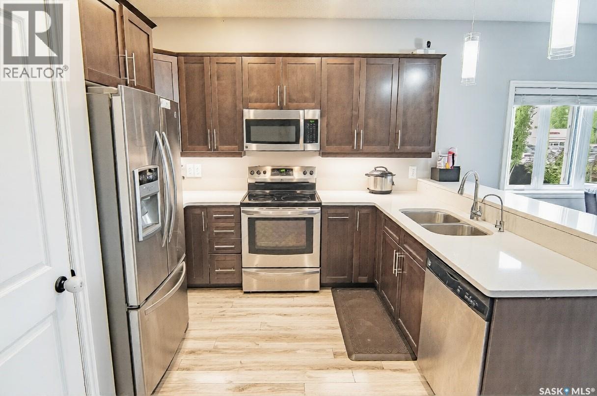 17 550 Southwood Drive, Prince Albert, Saskatchewan  S6V 1G4 - Photo 4 - SK039297