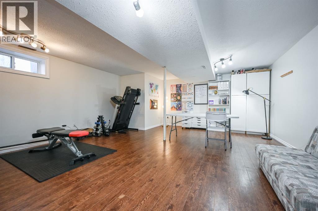 9433 121 Avenue, Grande Prairie, Alberta  T8V 4R5 - Photo 18 - A2313497