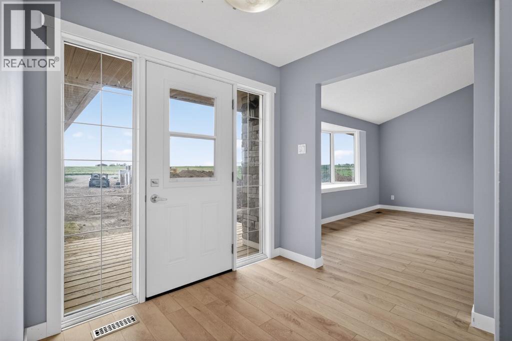 578099 83 Street E, Rural Foothills County, Alberta  T1V 1R7 - Photo 17 - A2317529