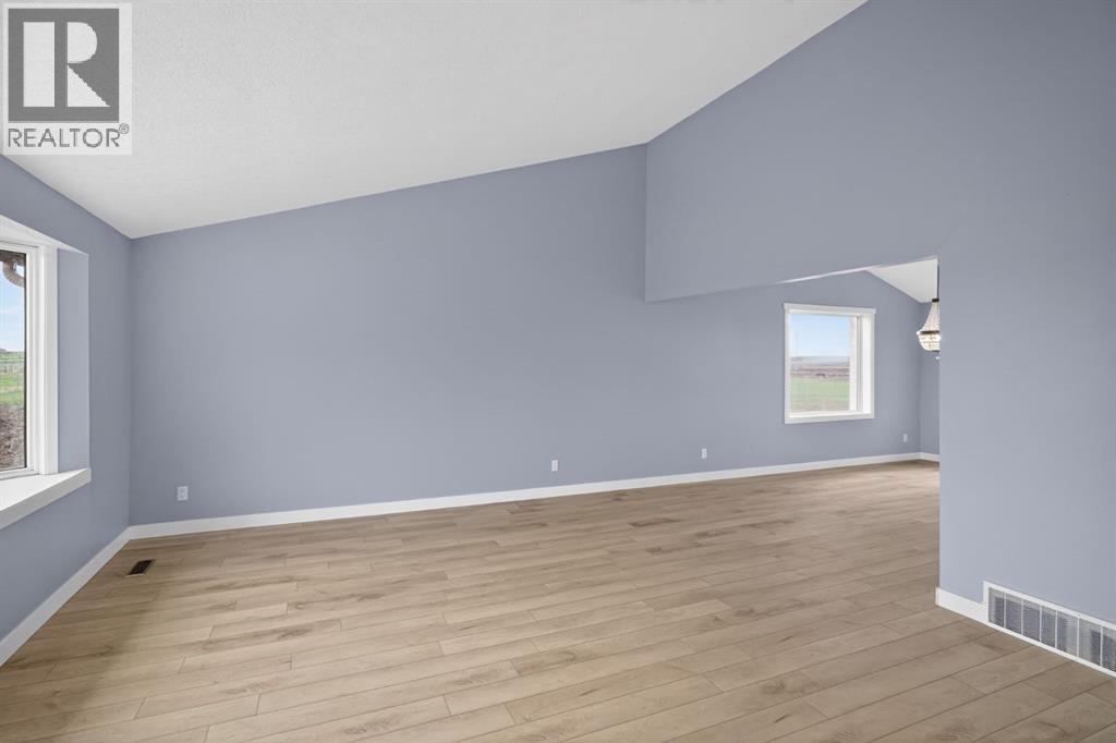 578099 83 Street E, Rural Foothills County, Alberta  T1V 1R7 - Photo 20 - A2317529