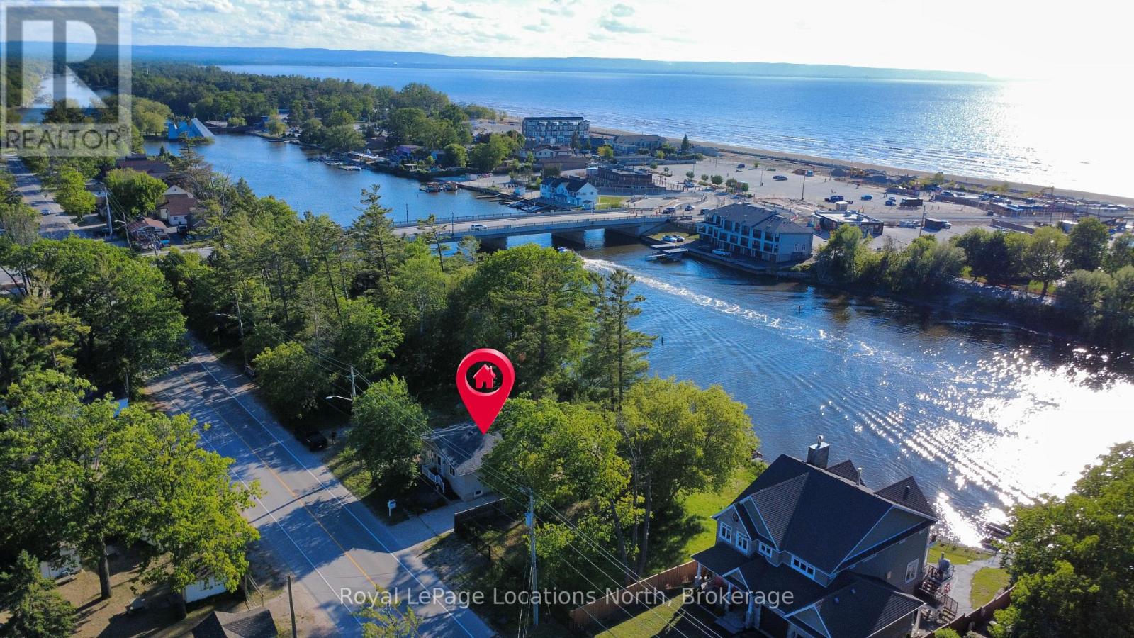32 RIVER ROAD E, Wasaga Beach, Ontario