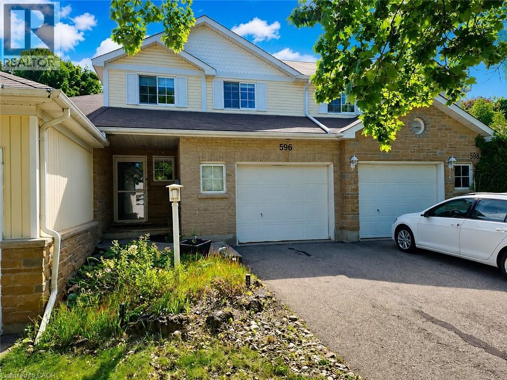 596 Spinnaker Crescent, Waterloo, Ontario  N2K 4A5 - Photo 3 - 40837904