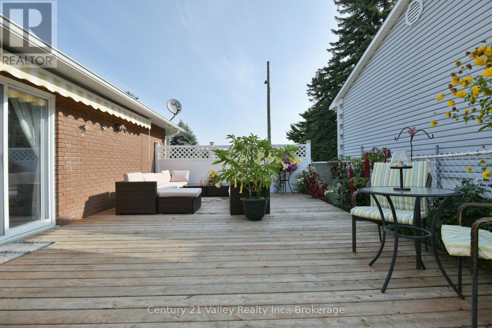 862 Kedrosky Drive, Renfrew, Ontario  K7V 4E2 - Photo 35 - X12988336