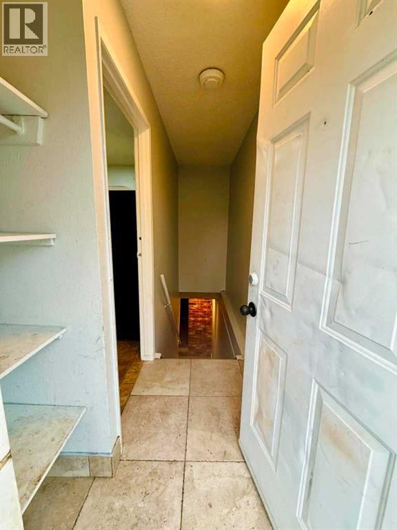 4968 Marcombe Road Ne, Calgary, Alberta  T2A 4H2 - Photo 13 - A2318658