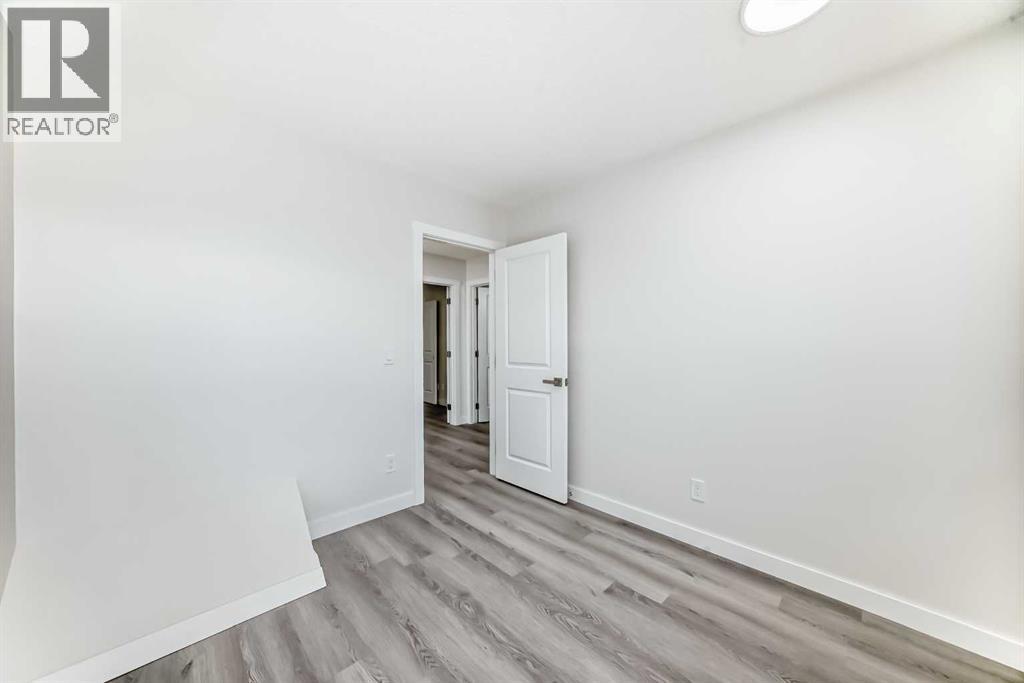 236 Pinemill Mews NE, Calgary, Alberta  T1Y 4R2 - Photo 15 - A2318672