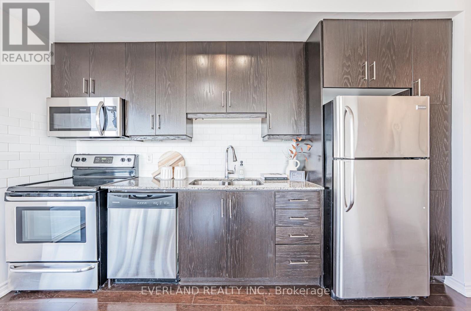 834 - 15 James Finlay Way, Toronto, Ontario  M3M 0B3 - Photo 8 - W13440578